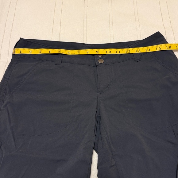 Columbia Capri Pants - Picture 4 of 7